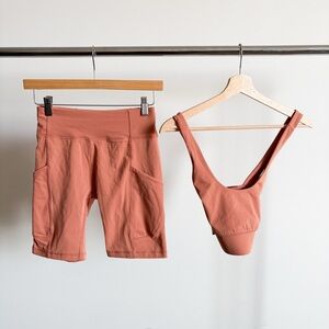 NWT Monrow Sports Bra and Bike Short Set Sz X-Small